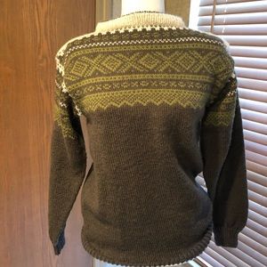 Women’s Norwegian Hand-knit Sweater